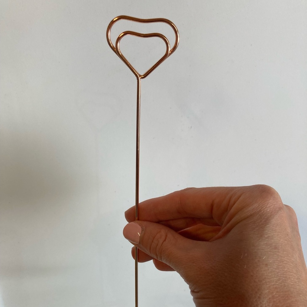 Table number holders